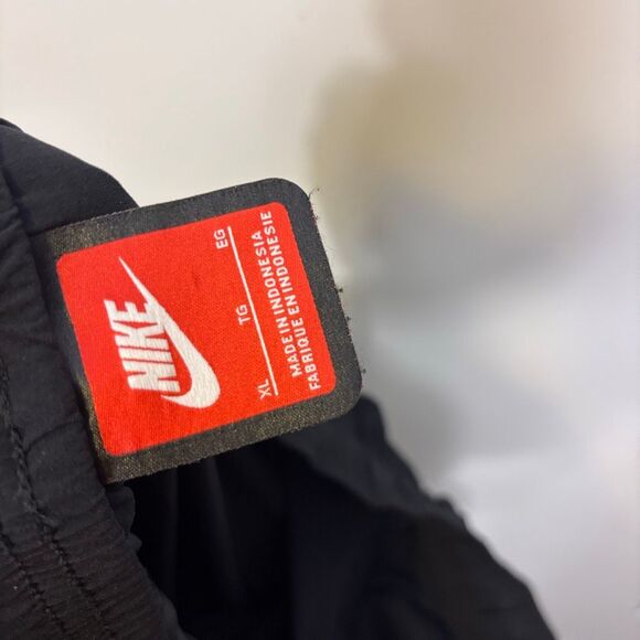 Nike Men's Black Nylon Straight Leg Track Pants XL - Picture 5 of 6